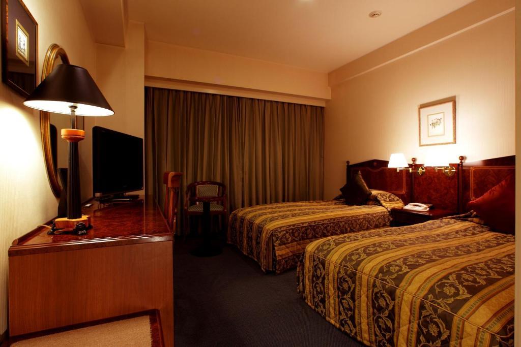 Dukes Hotel Nakasu Fukuoka  Bagian luar foto