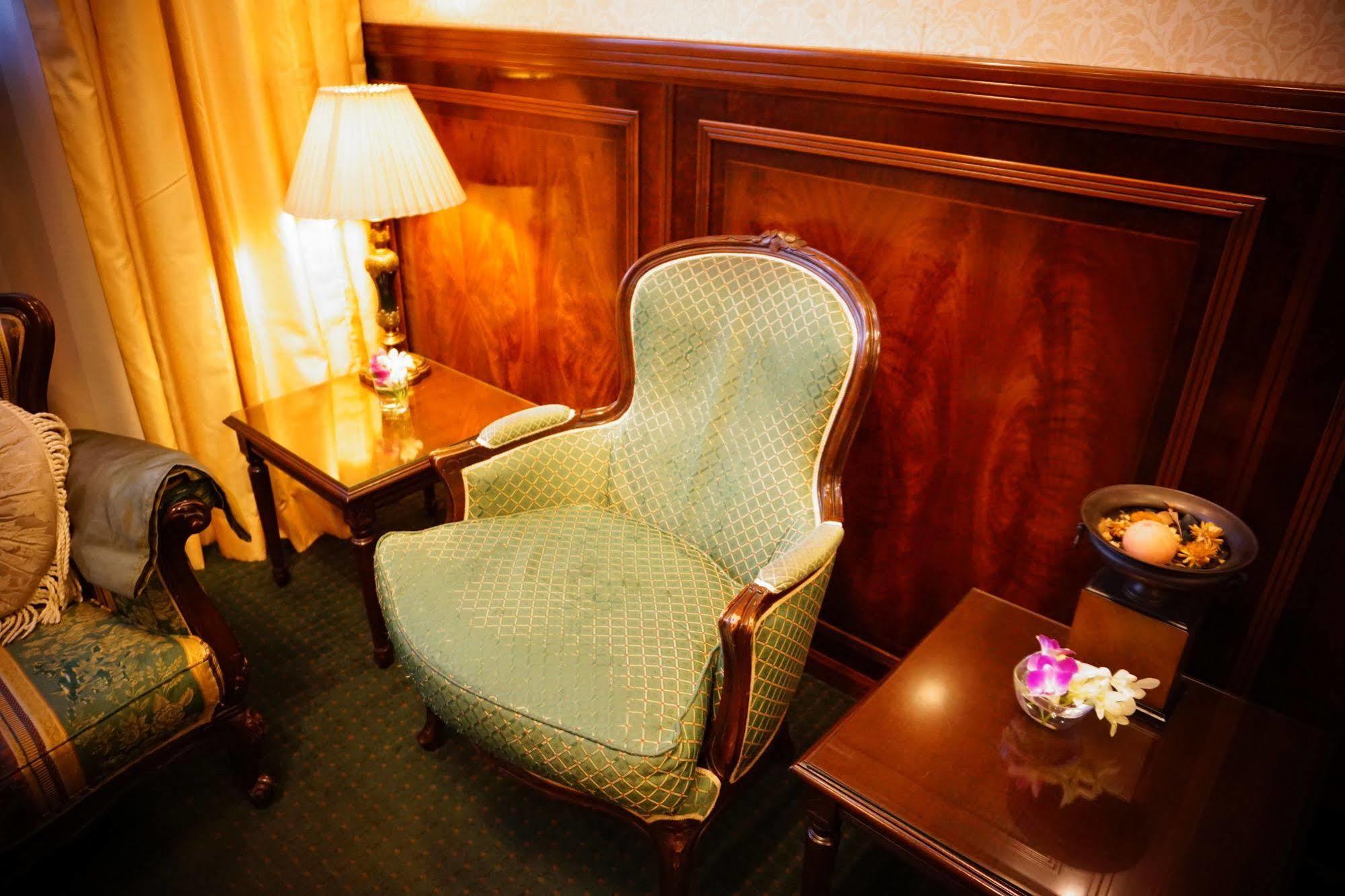 Dukes Hotel Nakasu Fukuoka  Bagian luar foto