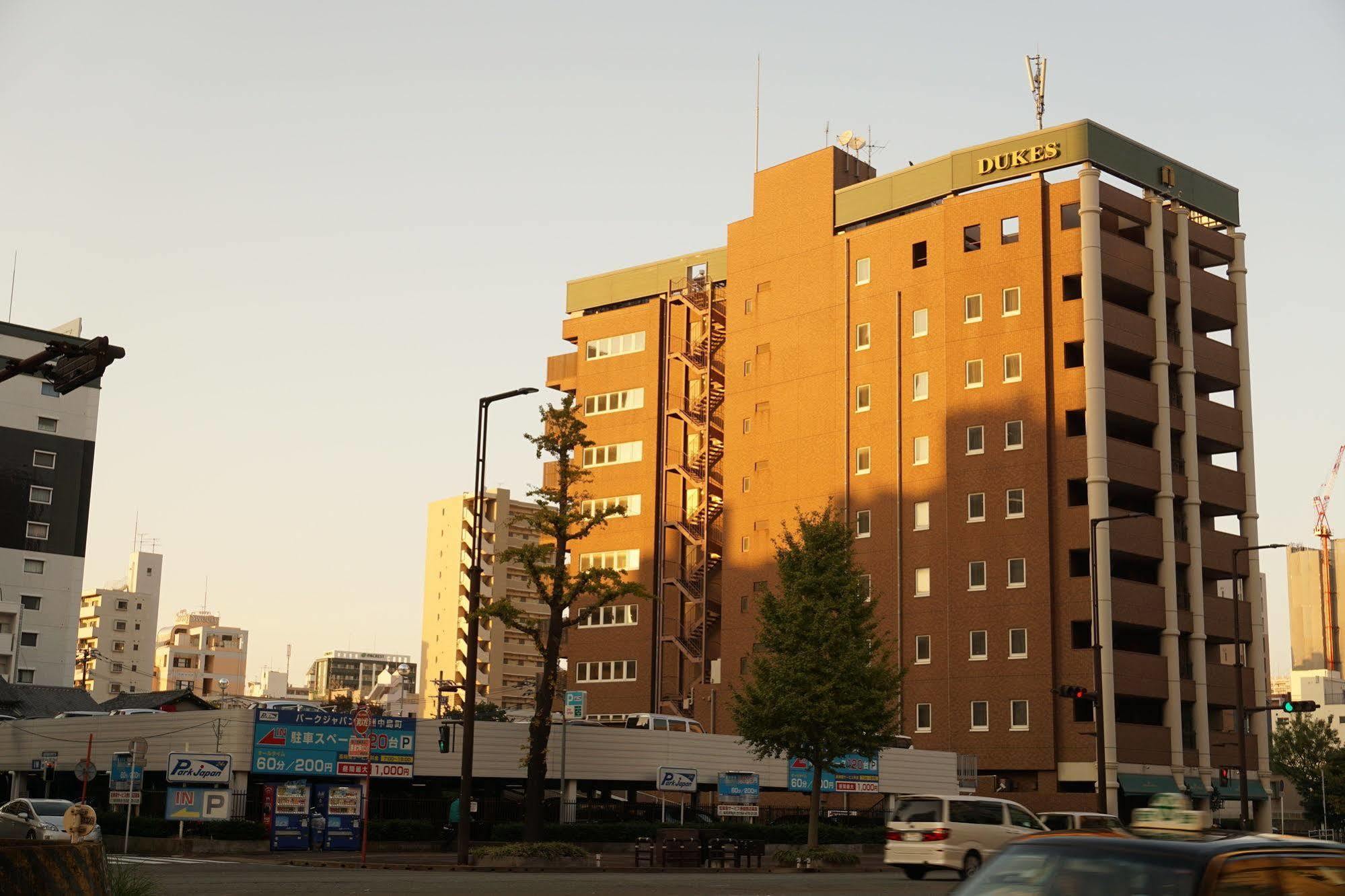 Dukes Hotel Nakasu Fukuoka  Bagian luar foto