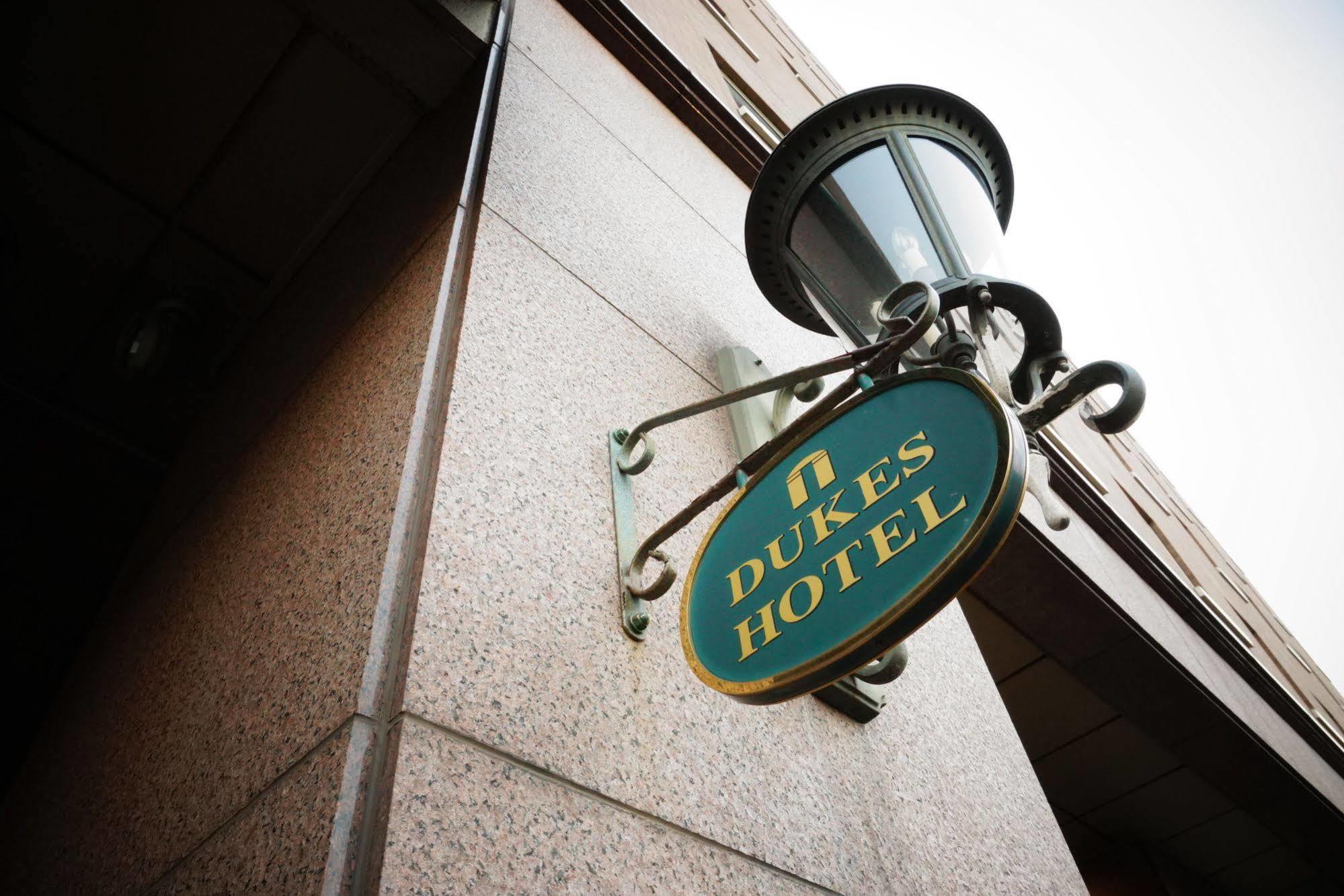 Dukes Hotel Nakasu Fukuoka  Bagian luar foto